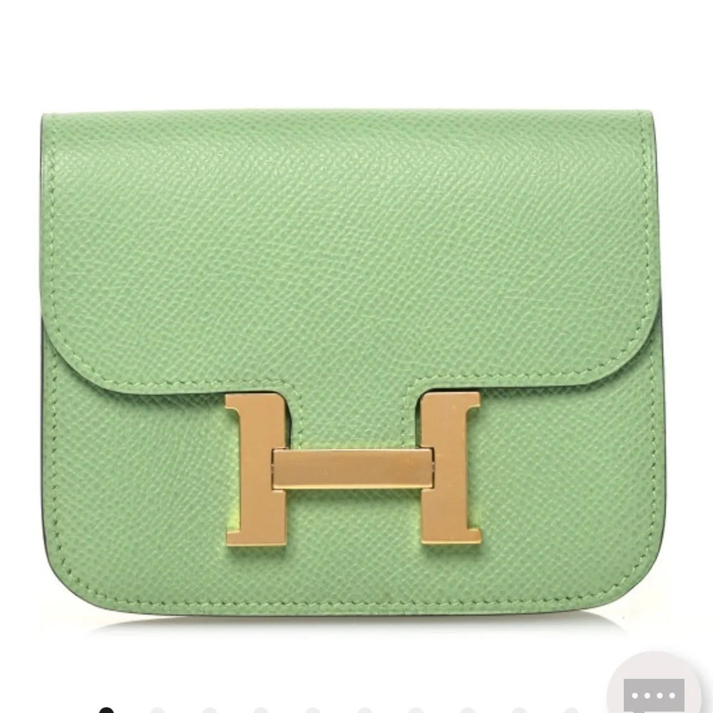 Hermes Constance Epsom (Vert Criquet) Clutch/wallet/crossbody.